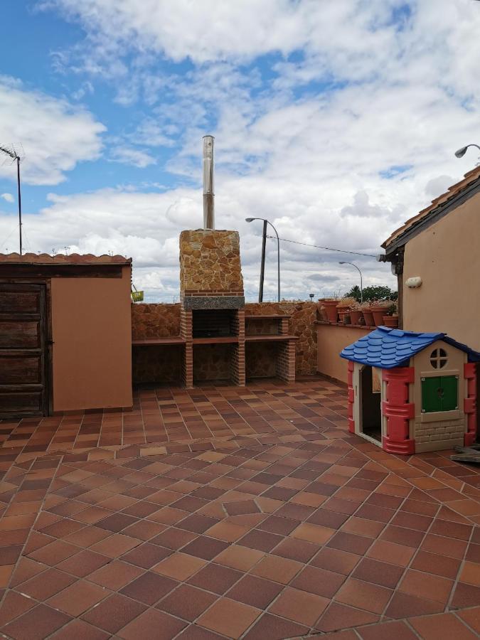 La Cerca De Torrecaballeros, A 10 Min De Segovia 외부 사진